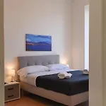 Апартаменты Downtown Umberto 74