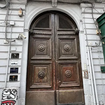 Downtown Umberto 74 Apartmán *